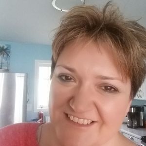 Meet your Posher, Polly hollon